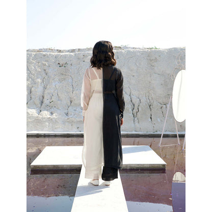 The Loom Art Yin Yang Black and White Shirt Bralette with Pant (Set of 3)