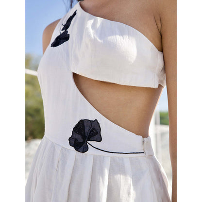 The Loom Art White Raven Dress - Black
