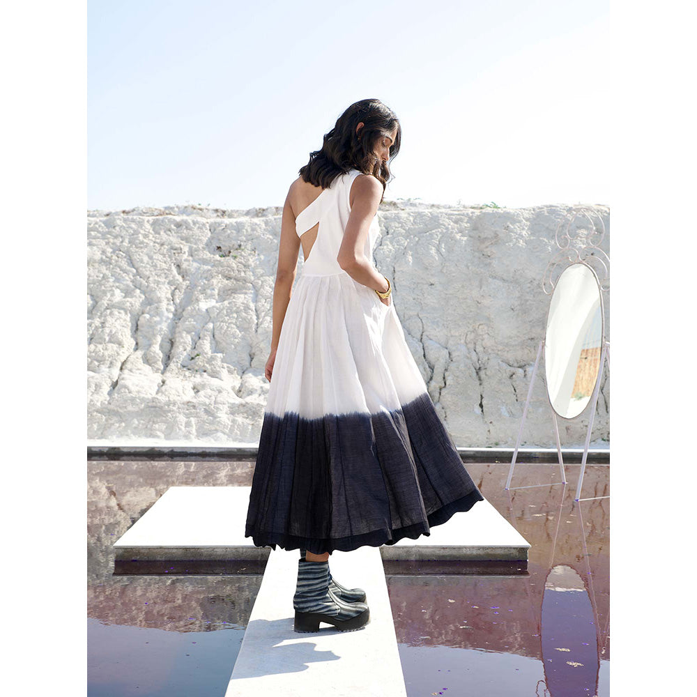 The Loom Art White Raven Dress - Black