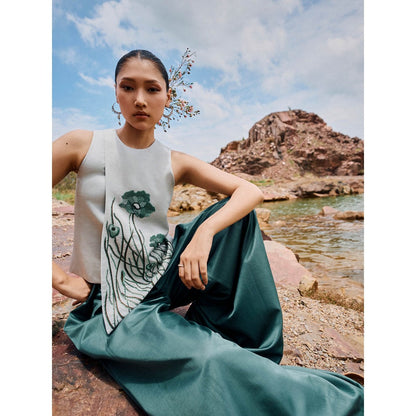 The Whole Nine Yards Hana Gadh Embellished Co-Ord (Set of 2)