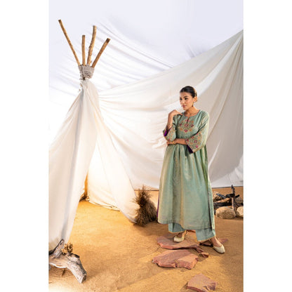 The White Tree Studio Green Handloom Zari Embroidered Kurta with Pant & Inner (Set of 3)