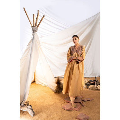 The White Tree Studio Beige Handloom Zari Embroidered Kurta with Pant & Inner (Set of 3)