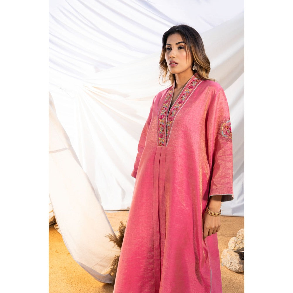 The White Tree Studio Pink Handloom Zari Embroidered Kurta with Pant & Inner (Set of 3)