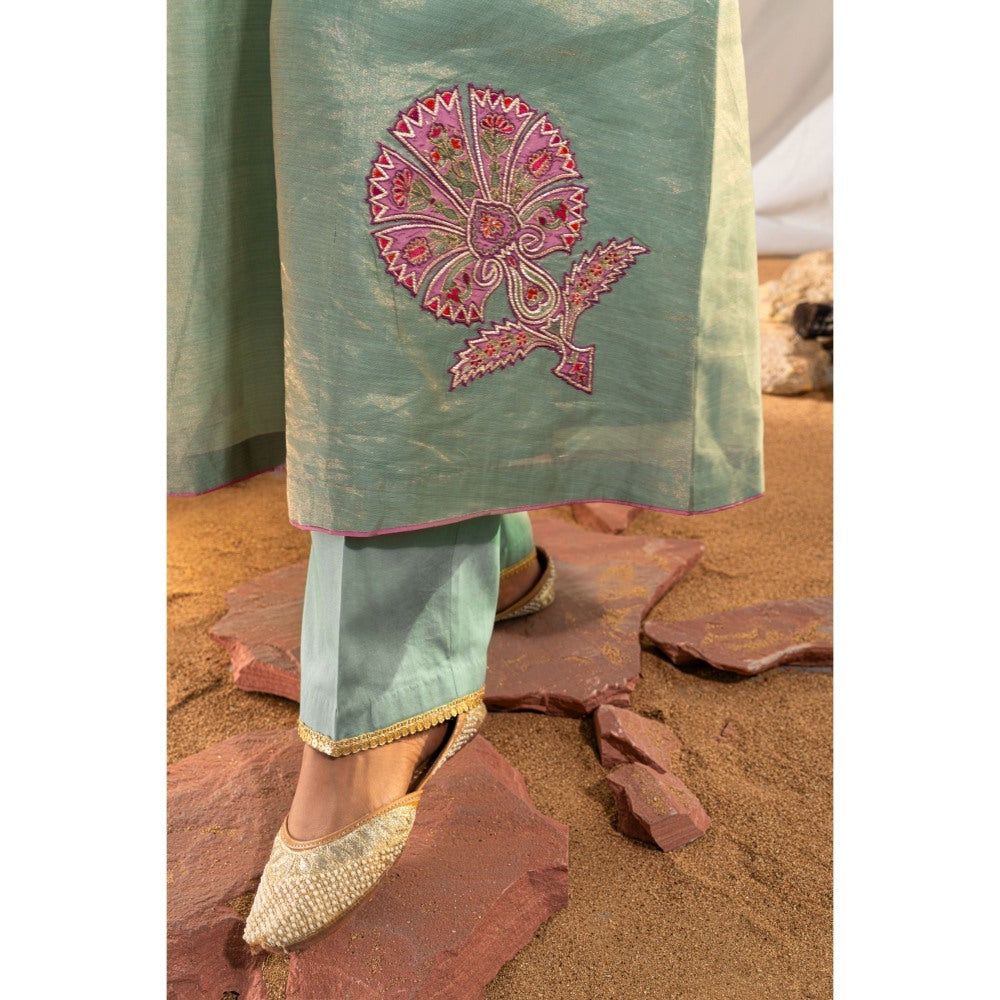 The White Tree Studio Green Handloom Zari Embroidered Kurta with Pant & Inner (Set of 3)