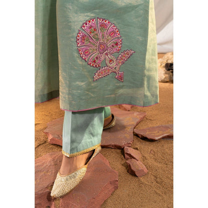 The White Tree Studio Green Handloom Zari Embroidered Kurta with Pant & Inner (Set of 3)