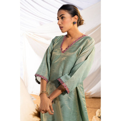 The White Tree Studio Green Handloom Zari Embroidered Kurta with Pant & Inner (Set of 3)