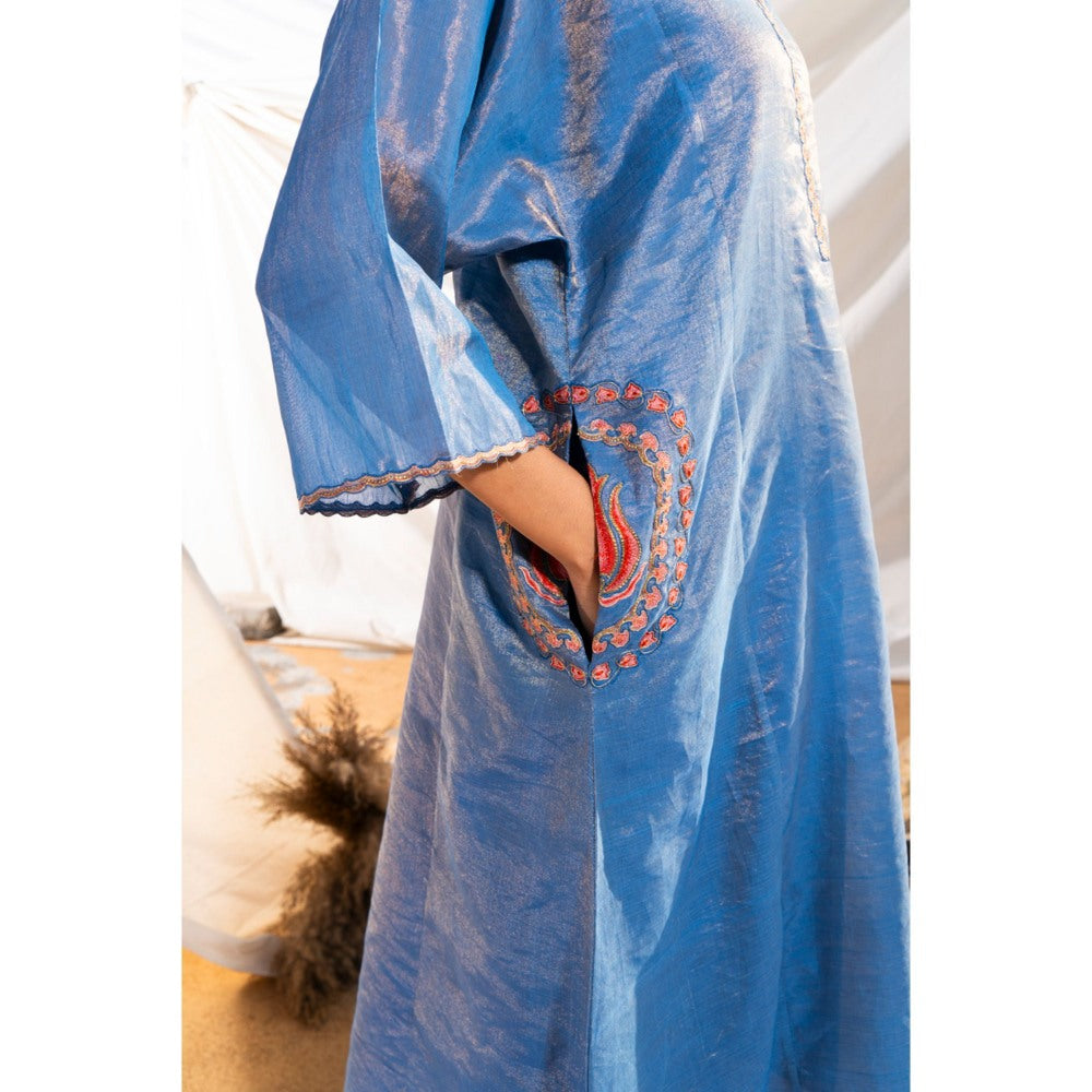 The White Tree Studio Blue Handloom Zari Embroidered Kurta with Pant & Inner (Set of 3)