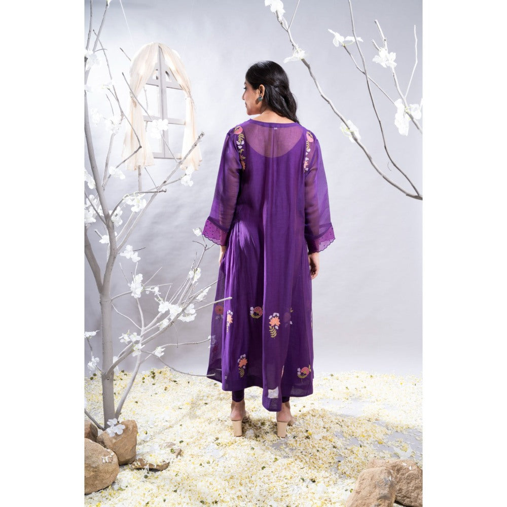 The White Tree Studio Mehrang Motifs Hemline & Cross Smock Kurta with Pant & Inner (Set of 3)