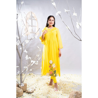 The White Tree Studio Ravina Intricate Pleated Embroidered Kurta with Pant & Inner (Set of 3)