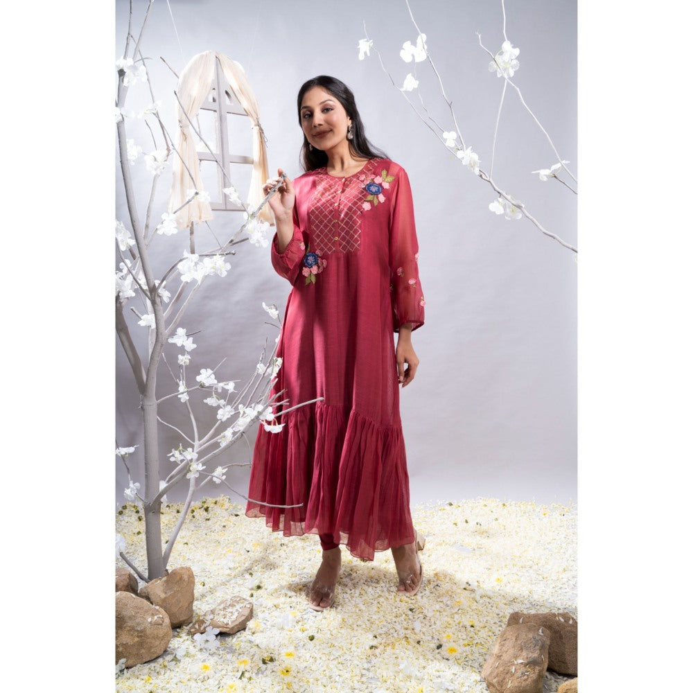 The White Tree Studio Parizad 3D Florals & Embroidered Kurta with Pant & Inner (Set of 3)