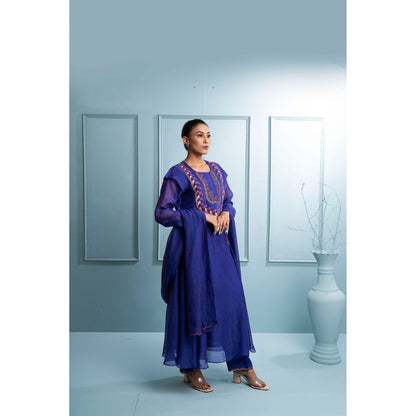 The White Tree Studio Blue Kalidas Kurta with Inner, Pant and Dupatta (Set of 4)