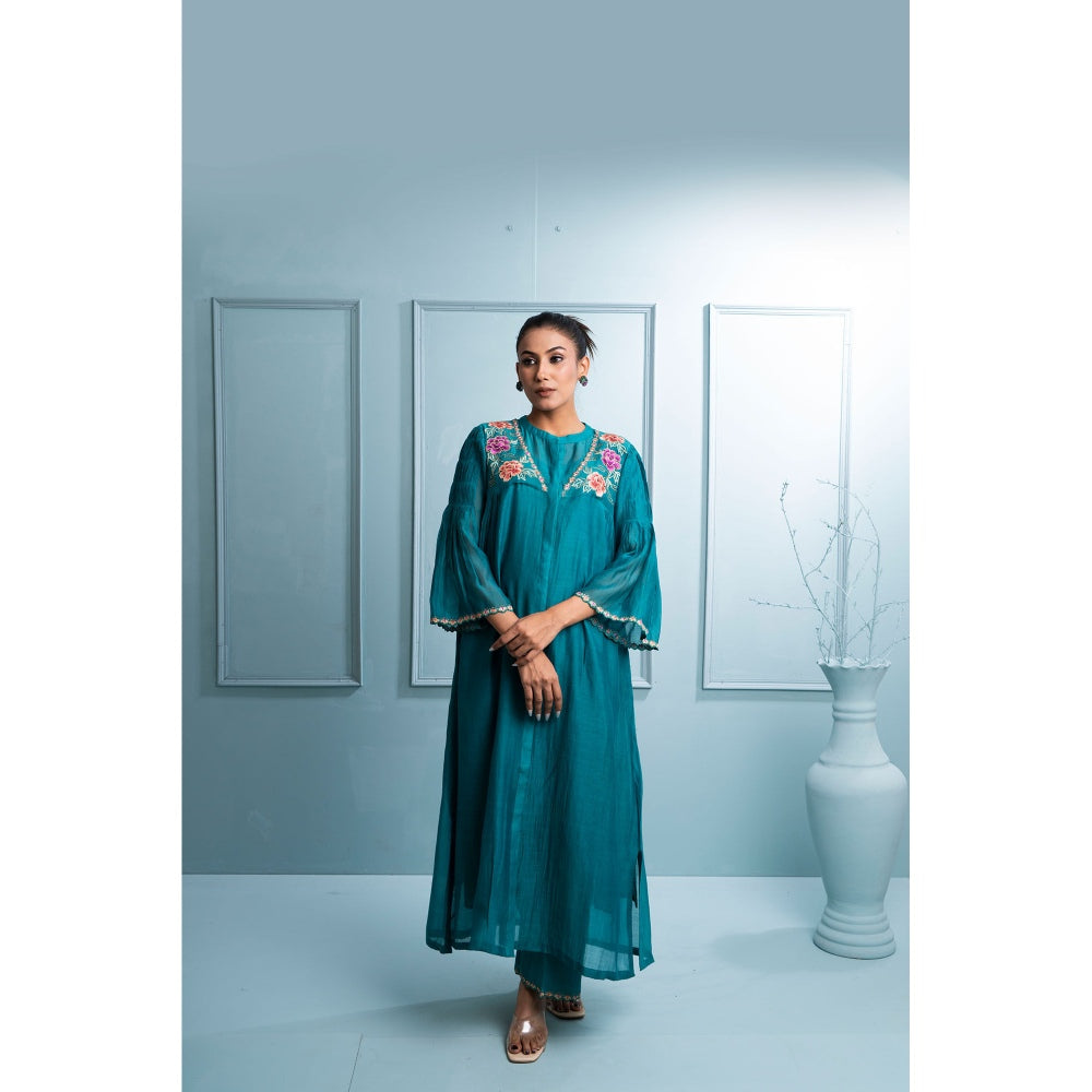 The White Tree Studio Teal Blue Kurta with Inner and Pant (Set of 3)