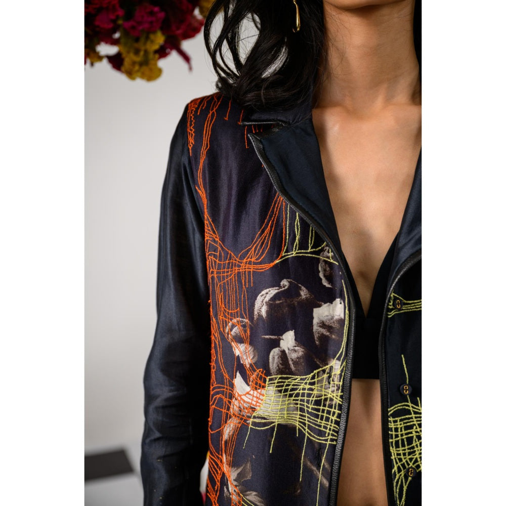 The Dramebaaz Company Black Interwine Printed Blazer and Pant (Set of 2)