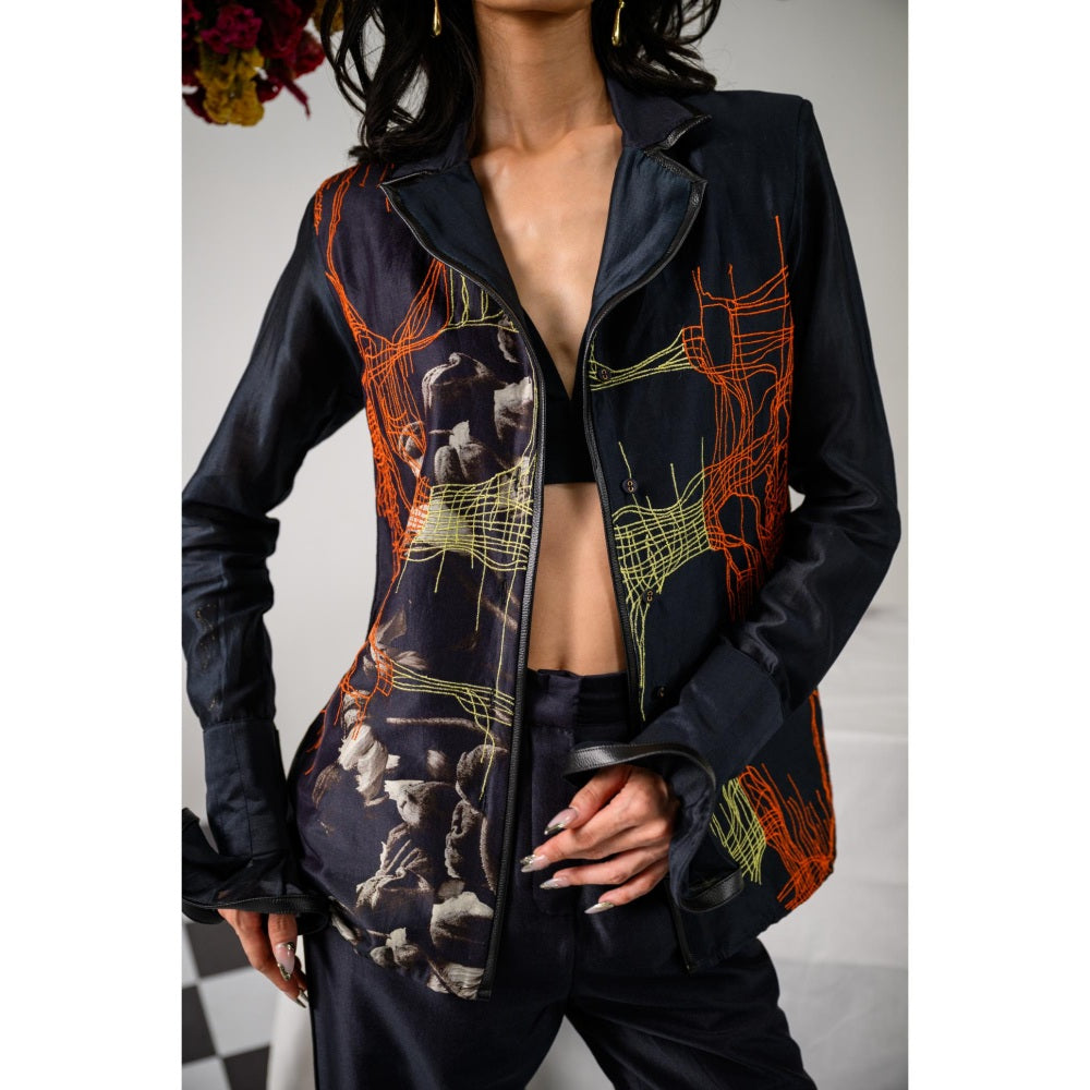 The Dramebaaz Company Black Interwine Printed Blazer and Pant (Set of 2)