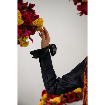 The Dramebaaz Company Black Interwine Printed Blazer and Pant (Set of 2)