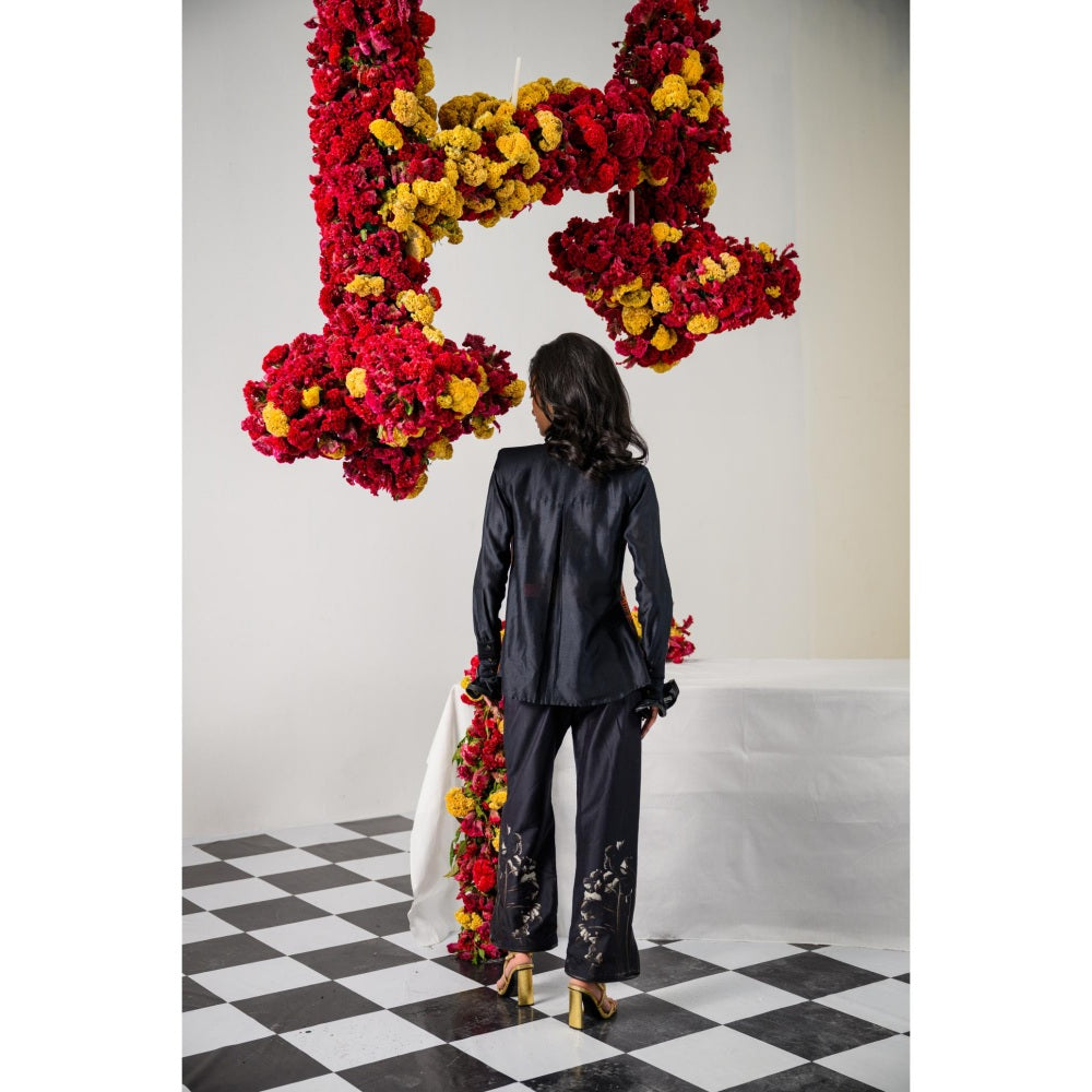 The Dramebaaz Company Black Interwine Printed Blazer and Pant (Set of 2)