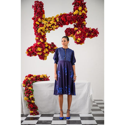 The Dramebaaz Company Admiral Sun Zipper Closure Dress