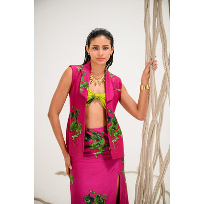 The Dramebaaz Company Dynamic Ruby Printed Blazer and Skirt (Set of 2)