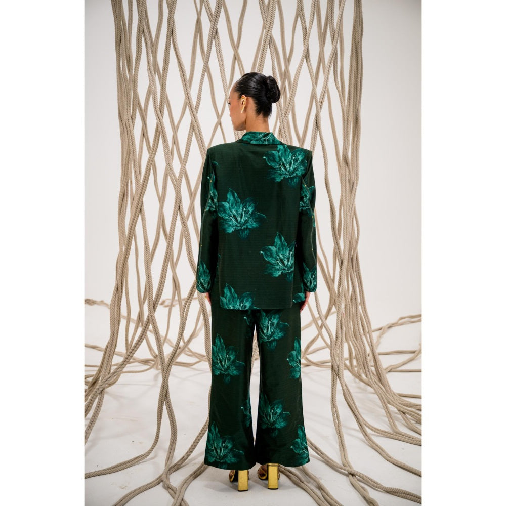 The Dramebaaz Company Lushmore Floral Print Blazer and Pant (Set of 2)