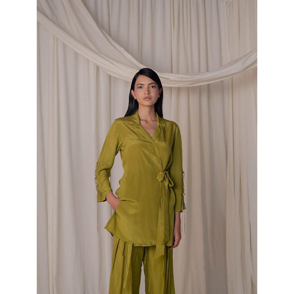 The Burnt Toast Green Criss Cross Sleeve Top