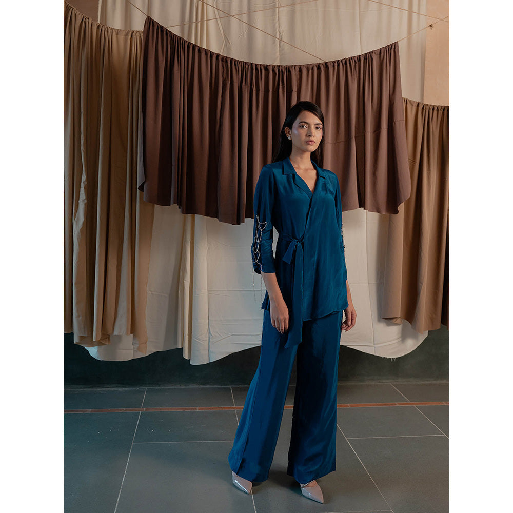 The Burnt Toast Teal Criss Cross Sleeve Top