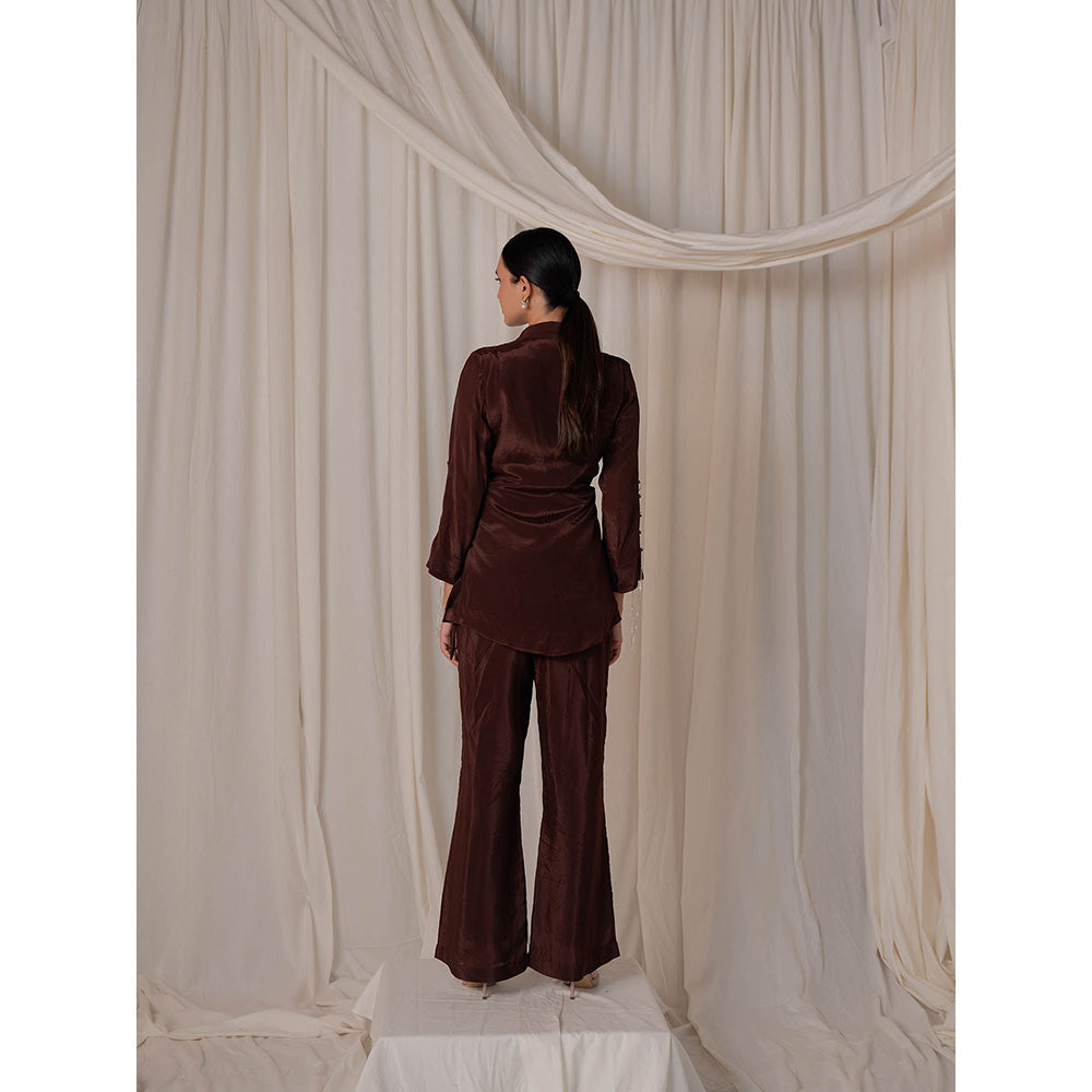 The Burnt Toast Brown Criss Cross Sleeve Top