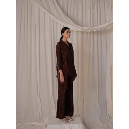 The Burnt Toast Brown Criss Cross Sleeve Top