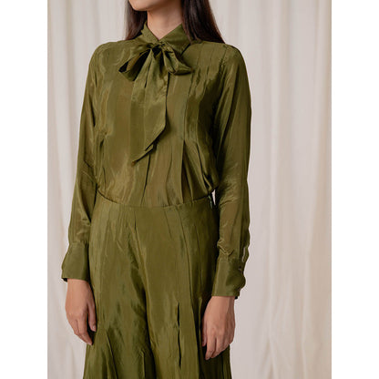 The Burnt Toast Olive Pleated Co-Ord (Set of 2)