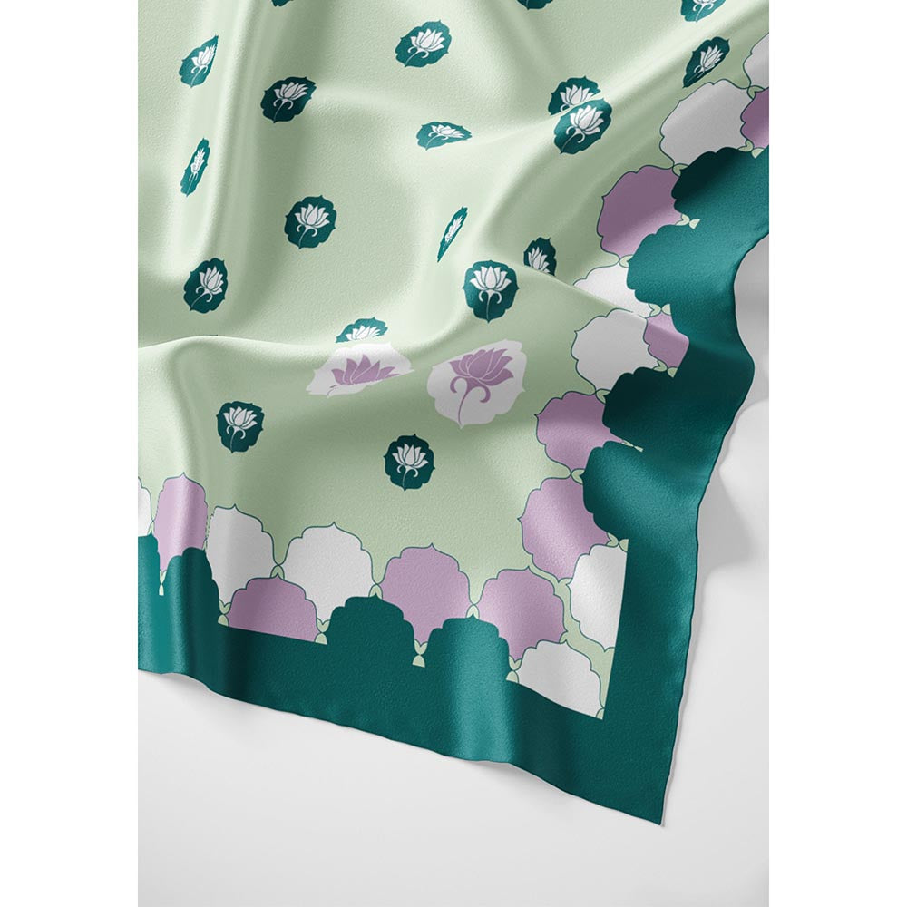 Thee Modern Roots Women The Floating Garden Silk Stole Green