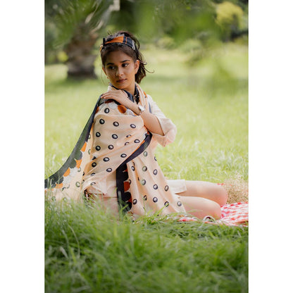 Thee Modern Roots Women Lotus Garden Silk Stole Cream