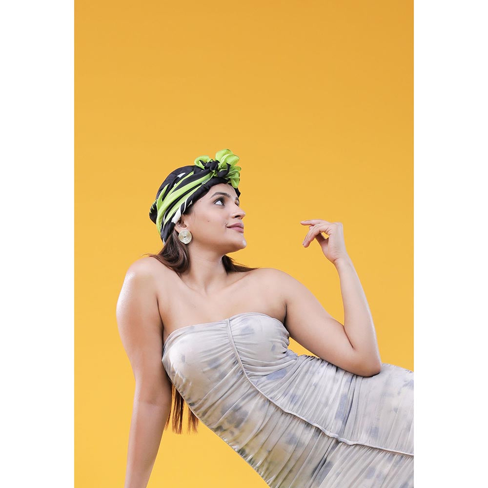 Thee Modern Roots Women Oceanic Blossom Silk Stole Black