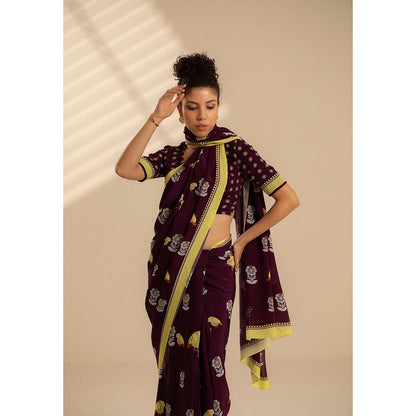 Thee Modern Roots Fluttering Beauty Printed Crepe Saree with Unstitched Blouse