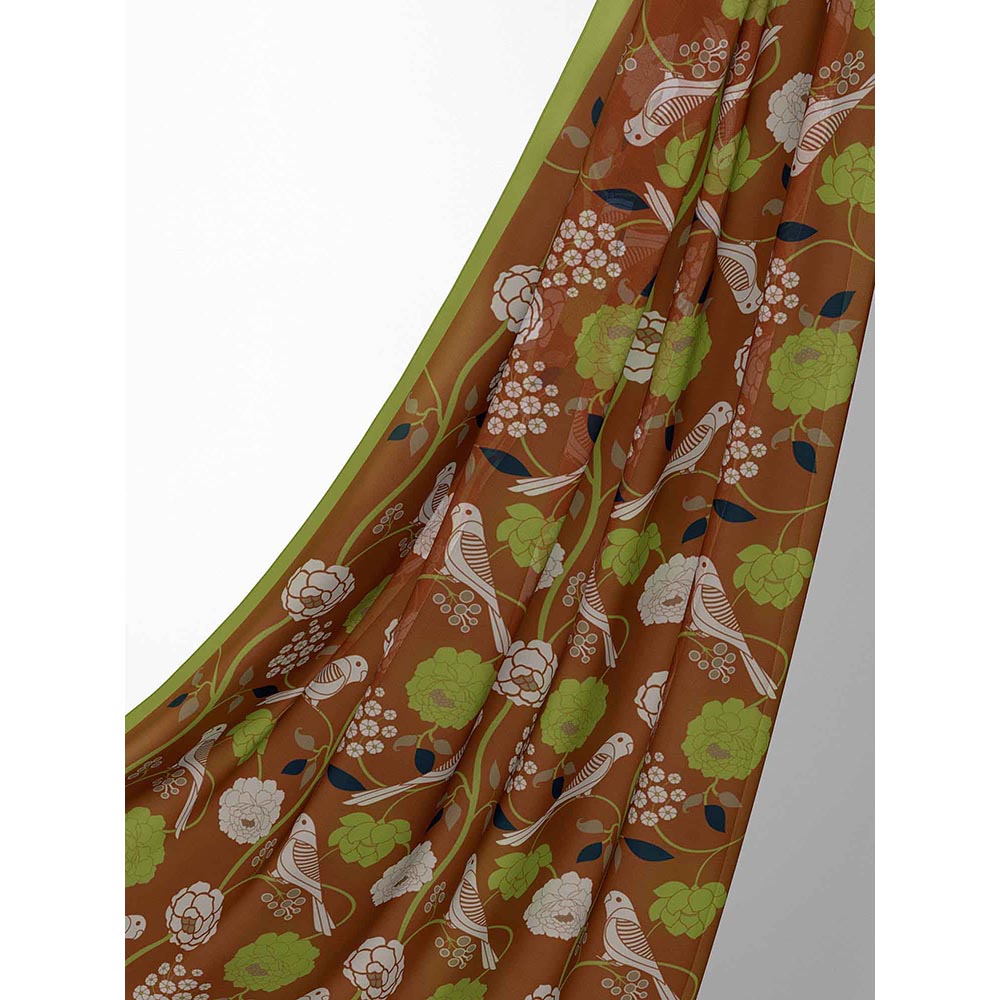 Thee Modern Roots Floral and Fauna Printed Crepe Saree with Unstitched Blouse