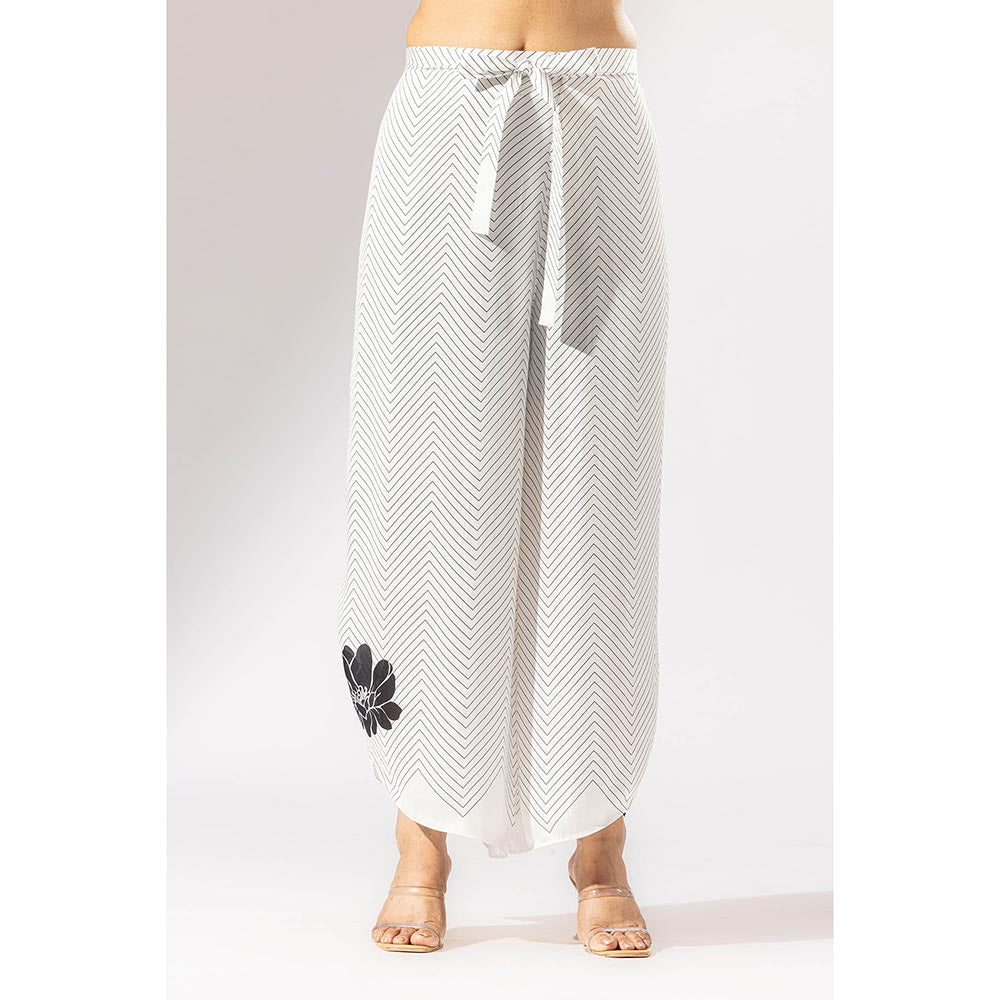 Thee Modern Roots Sakura Printed Co-Ord (Set of 2)