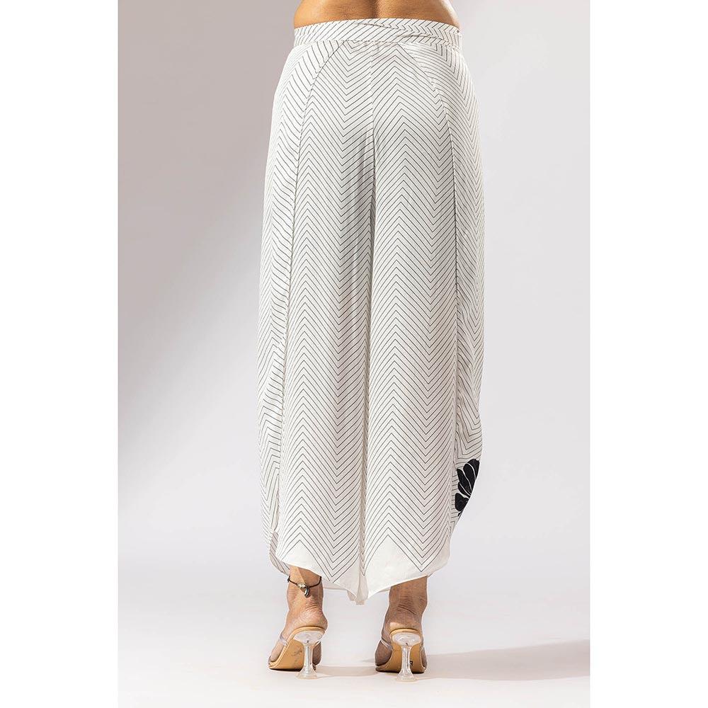 Thee Modern Roots Sakura Printed Co-Ord (Set of 2)