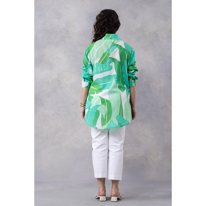 Thee Modern Roots Tropical Green Cotton Mul Printed Shirt