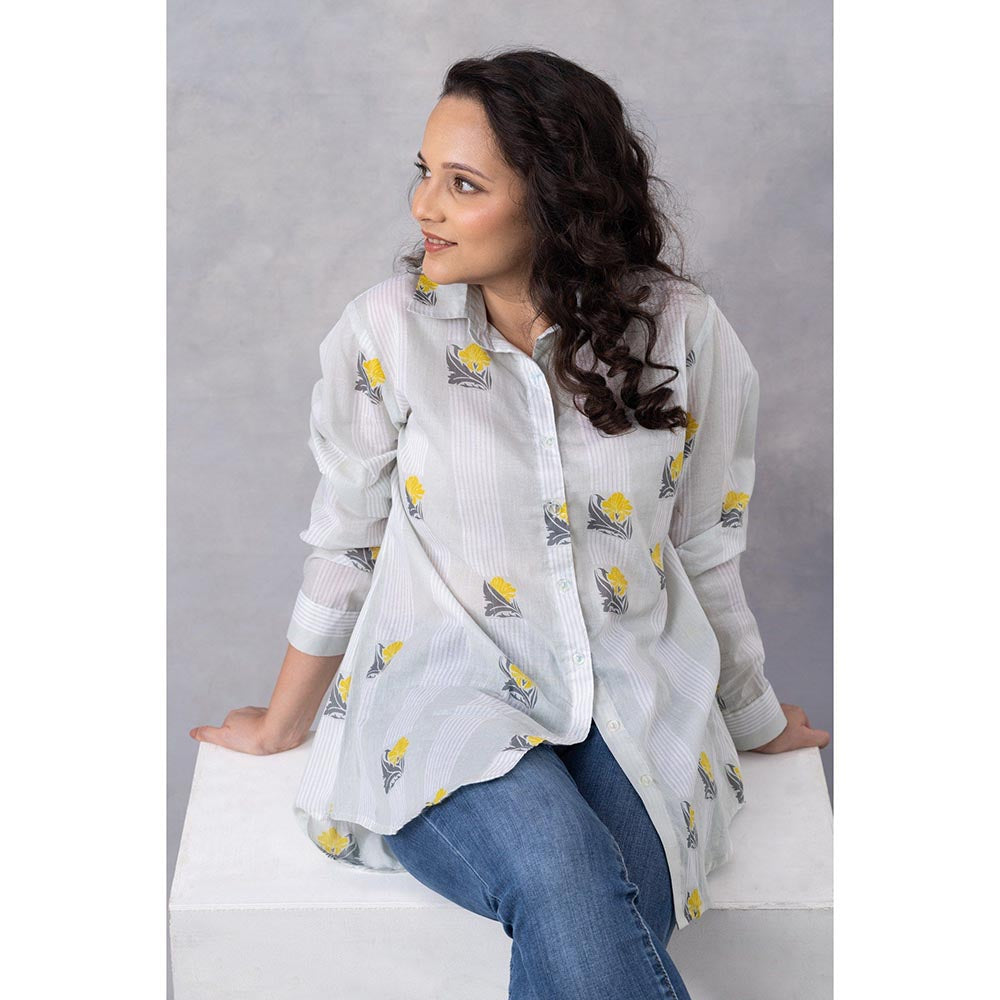 Thee Modern Roots Light Grey Floral Stripe Cotton Mul Printed Shirt