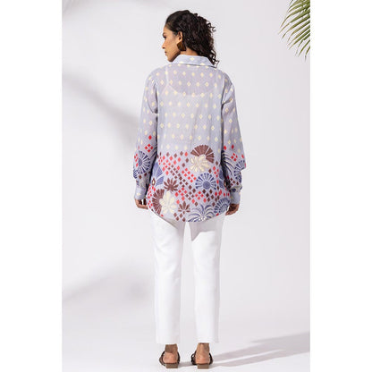 Thee Modern Roots Lavender Flora Cluster Shirt