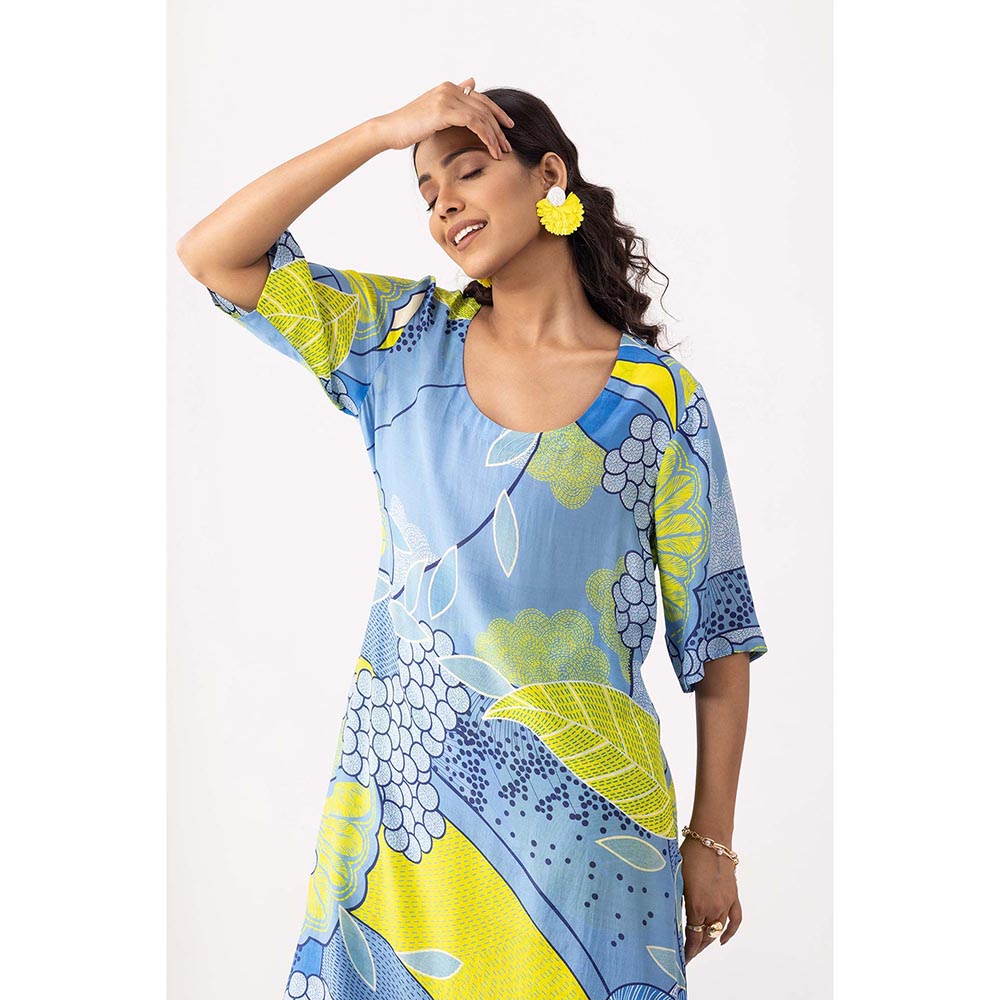 Thee Modern Roots Mystical Ocean Blue Printed Kurta and Pant (Set of 2)