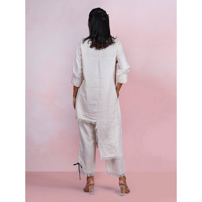 The House of Hemp Ivory Meadow Off White Kurta with Pant (Set of 2)