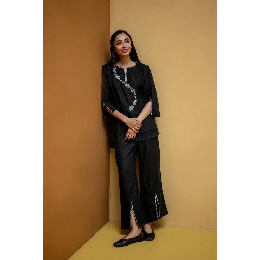 The House of Hemp Black Saaya Co-Ord Set