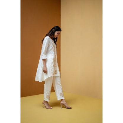 The House of Hemp White Naira Co-Ord Set