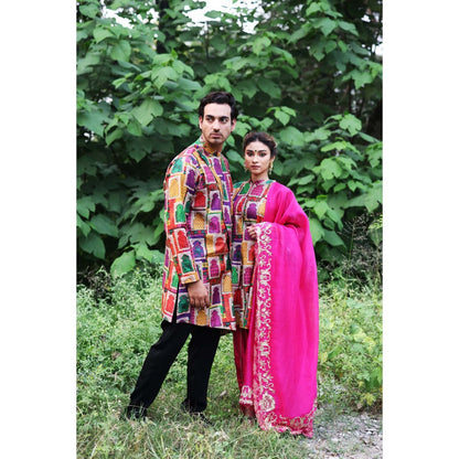 THETAA Multi-Colour Stylish Jharoka Print Asymmetrical Kurta with Pant (Set of 2)