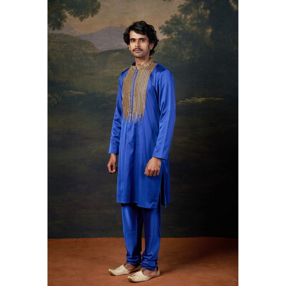 THETAA Men Royal Blue Antique Hand-Embroidered Kurta with Churidar