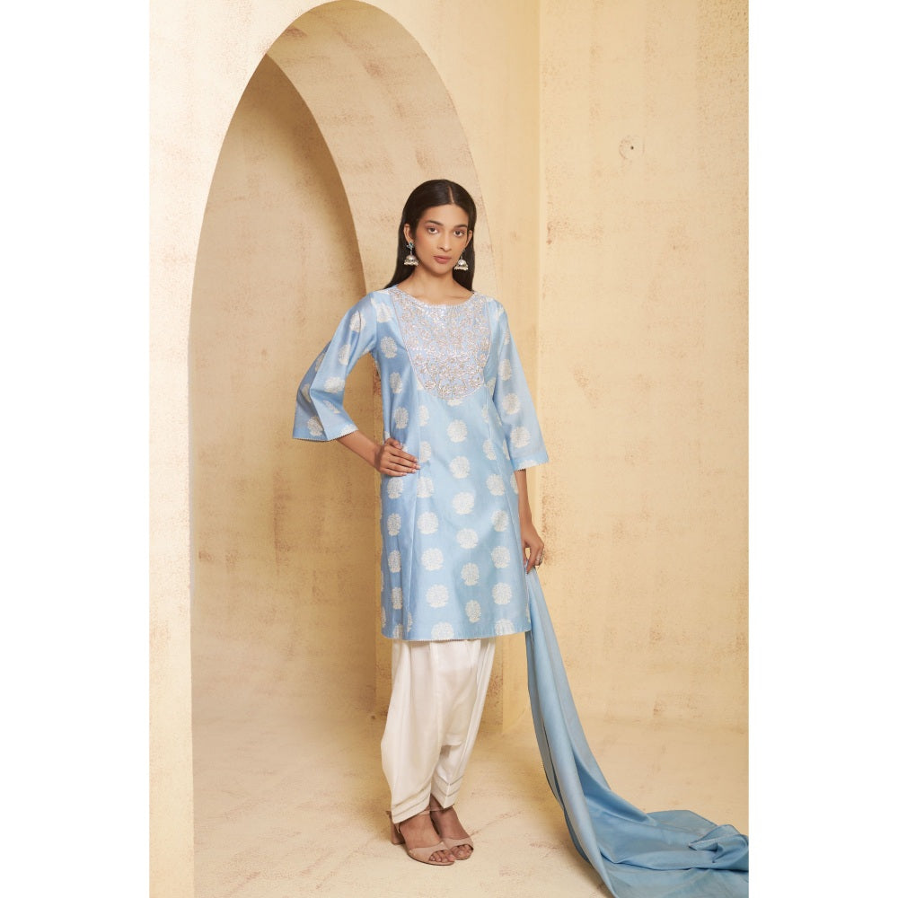 THETAA Womens Blue Floral Print Gota Work Kurta and Salwar