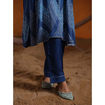 The Clothing Therapy Blue Kurta with Pant (Set of 2)