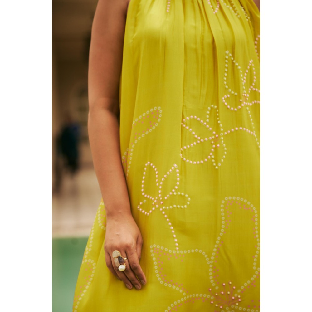 The Clothing Therapy Yellow Halter Neck Kurta with Straight Pant