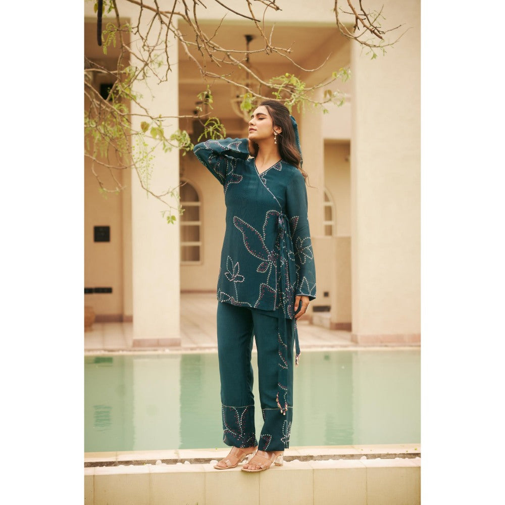 The Clothing Therapy Teal Blue Kurti with Straight Pant