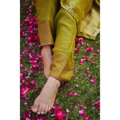 The Clothing Therapy Lime Green Square Yoke Kurta with Pant