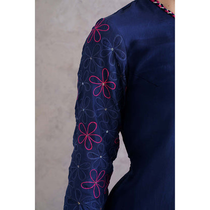 THE SILK LOVE Blue Royal Flower Kurta With Pant